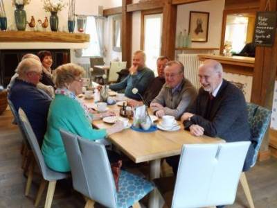 Besuch des Sri Kamadchi Ampal Tempel in Hamm - 