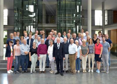 Senioren Union zu Besuch in der Bundes-Hauptstadt - Die komplette Reisegruppe aus dem Kreis Warendorf