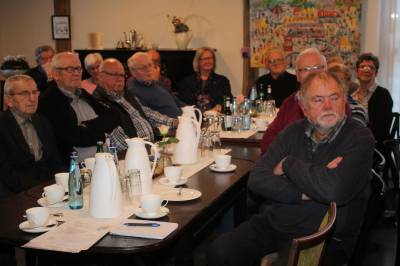 Stammtisch mit Dr. med. Timm Schlummer (Josephs-Hospital Warendorf) - 