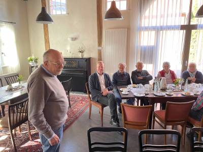 SU-Stammtischs mit Henning Rehbaum am 4.10.2022  - 